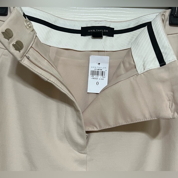NWT: Ann Taylor skirt - Picture 4 of 4
